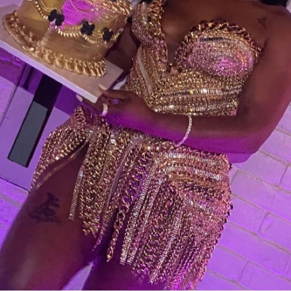 Snatched Lena Barisha chain dress! Perfect for birthdays, proms, any top event. - Picture 6 of 17